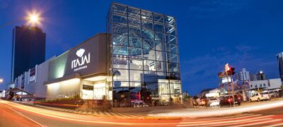 Itajaí Shopping registra crescimento de 26% em vendas e 30% em fluxo de clientes em 2022