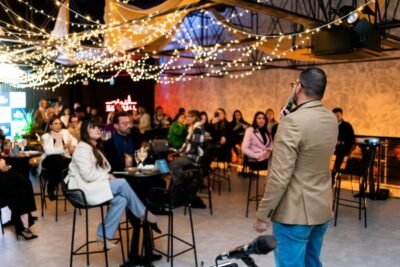 Happy hour para jornalistas e influenciadores anuncia novas marcas no Itajaí Shopping