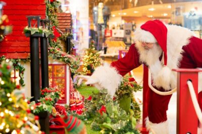 Papai Noel recebe o público até 24 de dezembro na Vila do Noel do Itajaí Shopping
