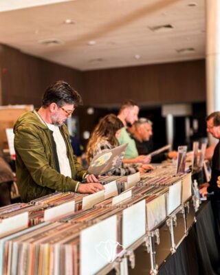 Feira de Vinil e Coffee Party movimentam o Itajaí Shopping