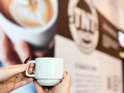 Itajaí Shopping recebe lançamento do Circuito Pausa & Conexão com torneio de Latte Art