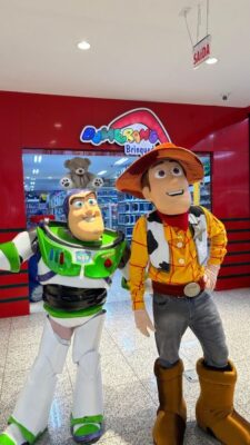 Março mais divertido: Itajaí Shopping promove encontros com personagens aos domingos