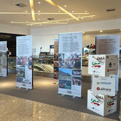 Exposição fotográfica celebra os 500 anos de Santa Catarina e revisita a história do estado no Itajaí Shopping